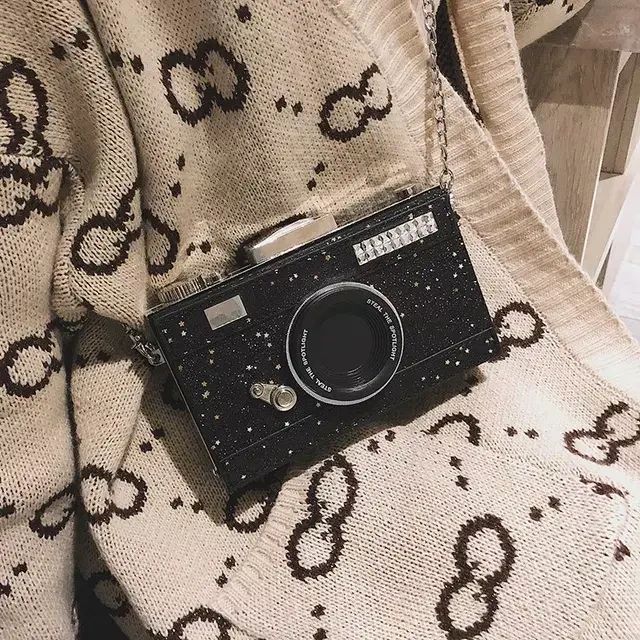 Strike a Pose Bag
